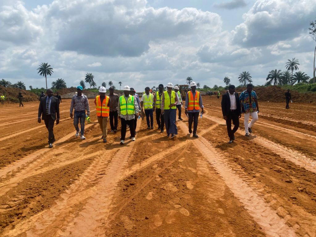 FG revokes Raycon’s Calabar-Odukpani-Itu Road contract, reassigns job to Hitech