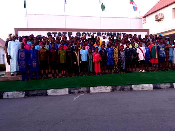 Despite 315 abducted, victim parent wants Niger Catholic school to stay open