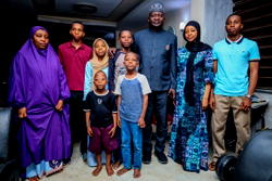 Defence Minister’s condolence visit to family of fallen Brig-Gen Uba draws nationwide praise