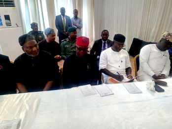 Aiyedatiwa to LG council chairmen: Shun corrupt practices or face CCT