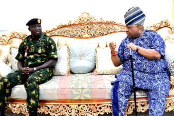 Adeleke commends FG over army training depot in Osun, welcomes COAS for passing-out parade