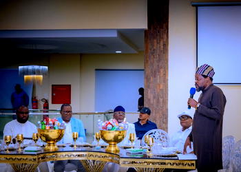 Aiyedatiwa donates new bus to Ondo NUJ correspondent’s chapel