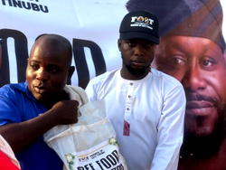 FOST gives food items to 1,000 families in Sango Ota, records massive turnout