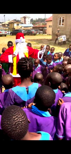 Christmas: PSTG Foundation, fetes over 167 Children in Ondo school