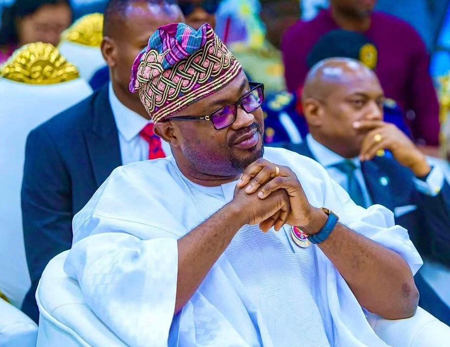 It’s a complete witchcraft to hate Tunji-Ojo