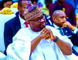 It’s a complete witchcraft to hate Tunji-Ojo