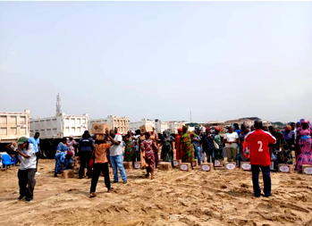 22Bet Nigeria, Lagos Food Bank distribute food boxes to 200 Ebute Metta Families