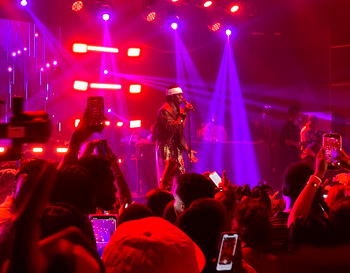 ‘I had to stop the show’ — Fola apologises after safety scare at debut headline concert