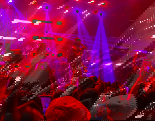 ‘I had to stop the show’ — Fola apologises after safety scare at debut headline concert