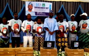 Foundation empowers 300 with N50m tools, training in Ogun