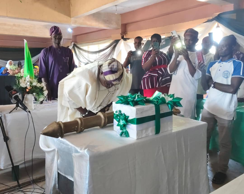 Osun council bosses present 2026 budgets proposal to legislative arm for approval