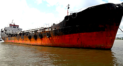 US seizes Nigerian-owned supertanker over alleged crude theft