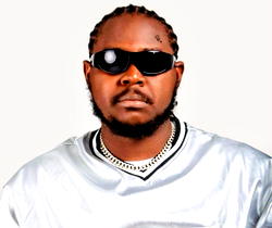 Khenyzee bags 2025 fast-rising artist award