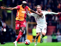 Osimhen’s late bicycle kick secures win for Galatasaray over Samsunspor