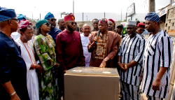 Empowerment: Ikeja council gifts cash to vulnerable, commissions roads