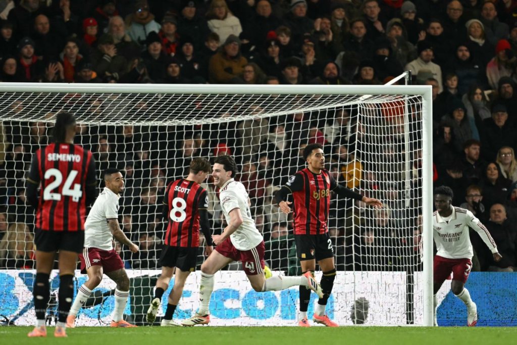 Declan Rice brace delivers six-point Premier League lead for Arsenal
