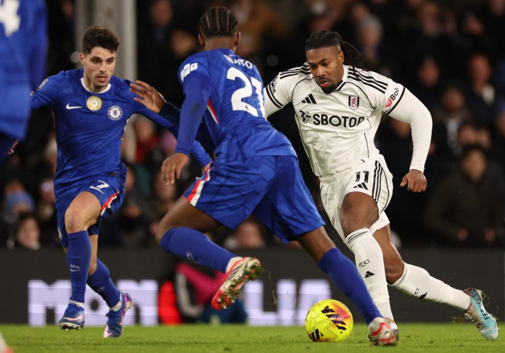 New Chelsea manager Rosenior watches as Blues lose to Fulham