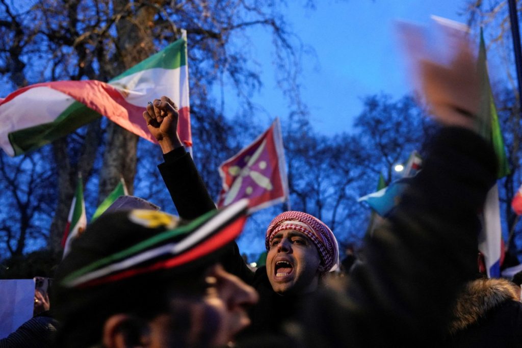 Iran says would target US military, shipping if attacked