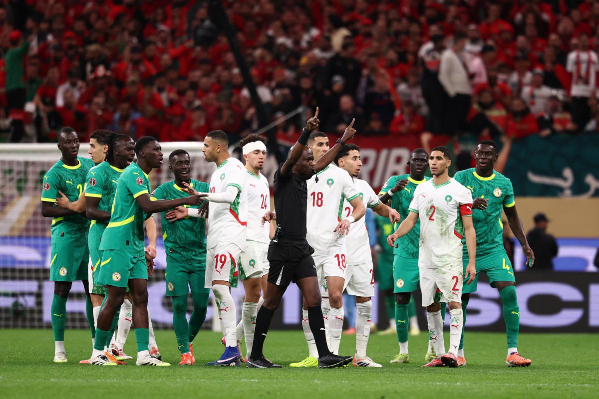 Breaking: Drama as Senegal protest late penalty, walk off pitch in AFCON final