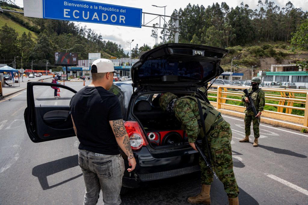 Ecuador announces Trump-style tariffs on Colombia over drugs