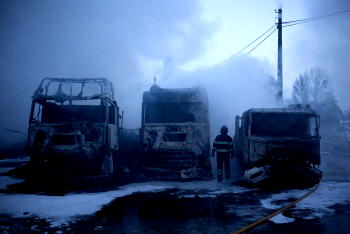 Kyiv fumes at Putin as Russian strikes Ukraine amid negotiations