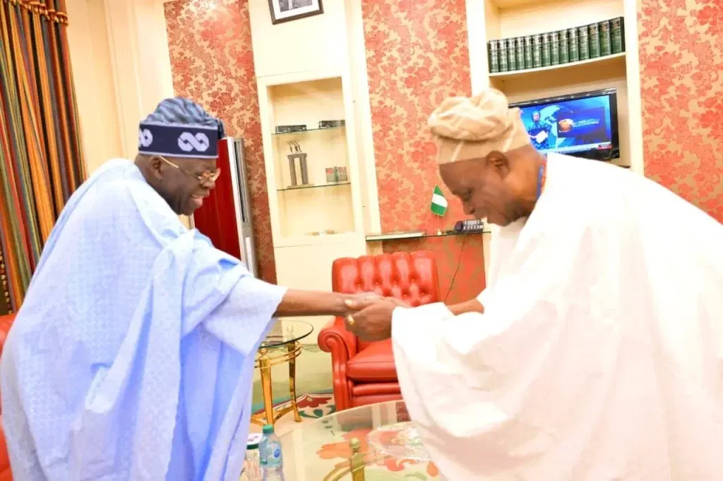 Tinubu receives Olubadan Ladoja at Aso Villa
