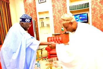 Tinubu receives Olubadan Ladoja at Aso Villa