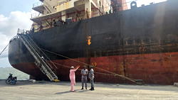 Customs, NDLEA intercept 30.1kg cocaine on Marshall Islands, flagged vessel at Lagos Port