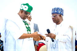 Mutfwang receives APC membership card; PDP reaffirms stability