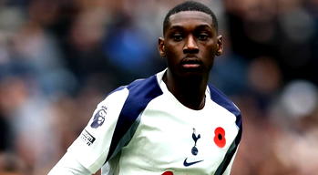 Tottenham star Randal Kolo Muani involved in car crash