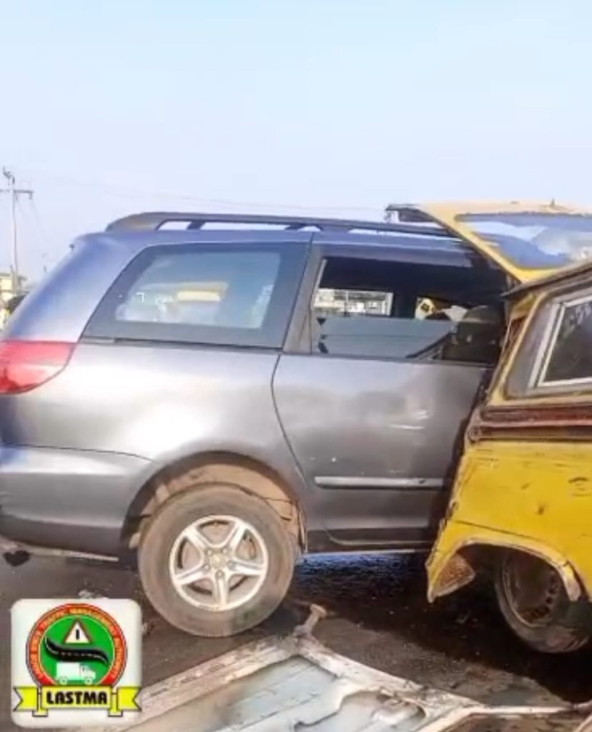 Two die, six injured in new year’s day road crashes in Lagos