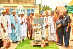 Foundation gives free medicals to indigents , donates 4D ultrasound Doppler machine to Ondo Hospital
