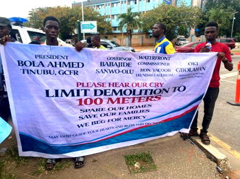 ‘They lied to us’: Makoko residents protest demolitions beyond safety setbacks at Lagos Assembly
