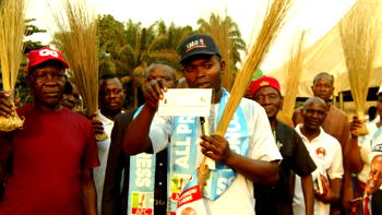 APC e-registration intensifies in Enugu as Nomeh Ward flags off exercise, rallies support for Mbah, Tinubu