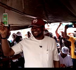Ondo PDP House of Rep aspirant, Akinwumi, defects to ADC