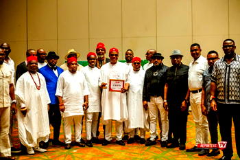 Ejiogu-Citygate Homes boss shines at Sun Newspapers awards night