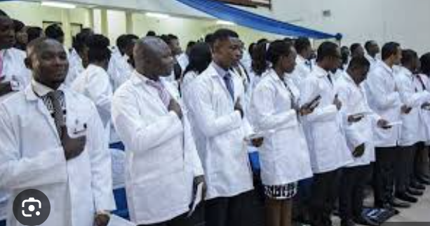 FCT doctors hail Wike over 13 months hazard allowance, wage award