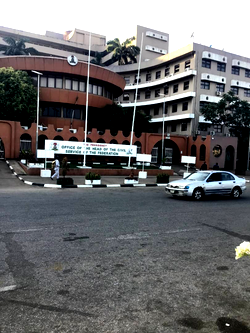 Low turnout at federal secretariat as workers yet to fully resume