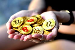 Crypto firm accidentally sends $40 bn in bitcoin to users