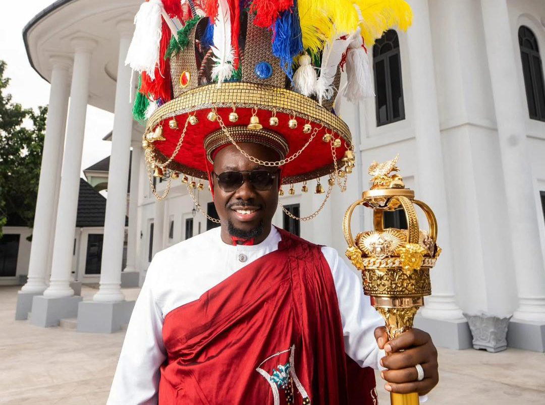 Obi Cubana conferred with Ife-Igbo-Ji-Ka-Mba chieftaincy title in Anambra