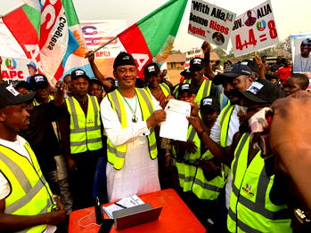 Benue APC Chair, Omale launches e-registration in hometown mobilises members