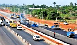 Sokoto-Badagry superhighway to feature CCTV, street lighting for safety – FG
