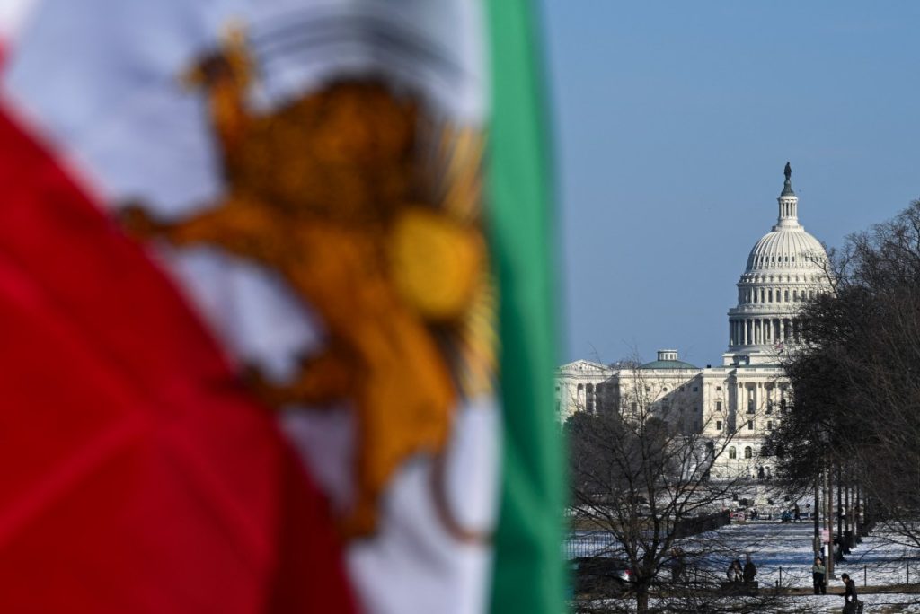 Iran says open to nuclear compromise if US lifts sanctions