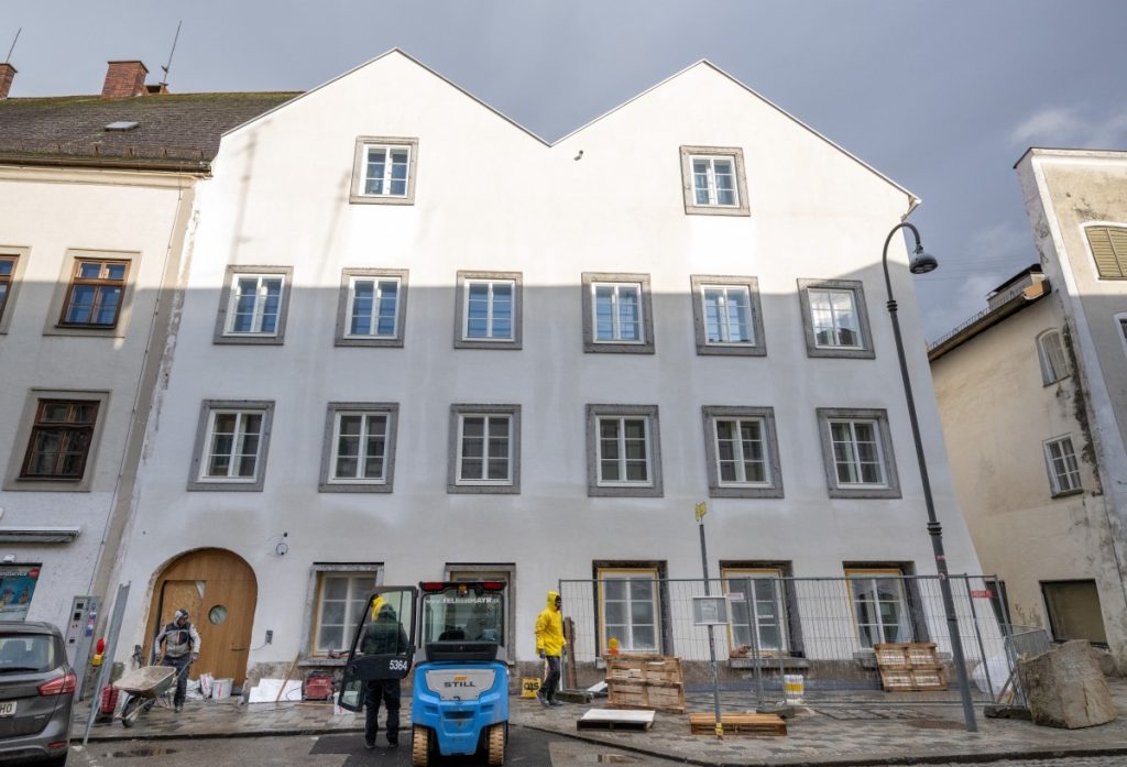 Austria turns Hitler’s home into a police station