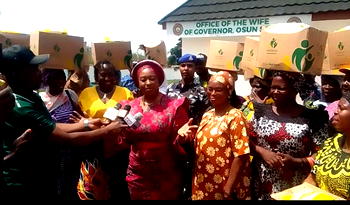 Erelu Adeleke extends love to less privileged on Val Day