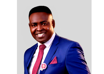 Hon. Barr Ugo Ferdinand Ukwueze builds leadership, develops human capital