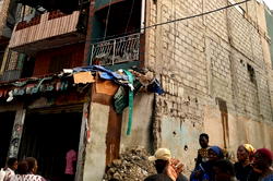 Fire guts 3-storey commercial building, warehouses at Ejalonibu Market, Lagos