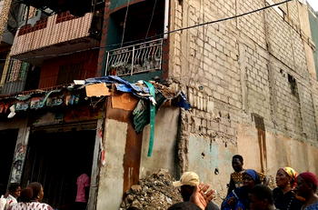 Fire guts 3-storey commercial building, warehouses at Ejalonibu Market, Lagos