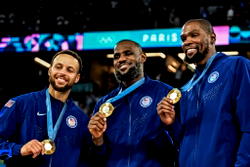 LeBron, Curry, Durant reunite on NBA All-Star lineup