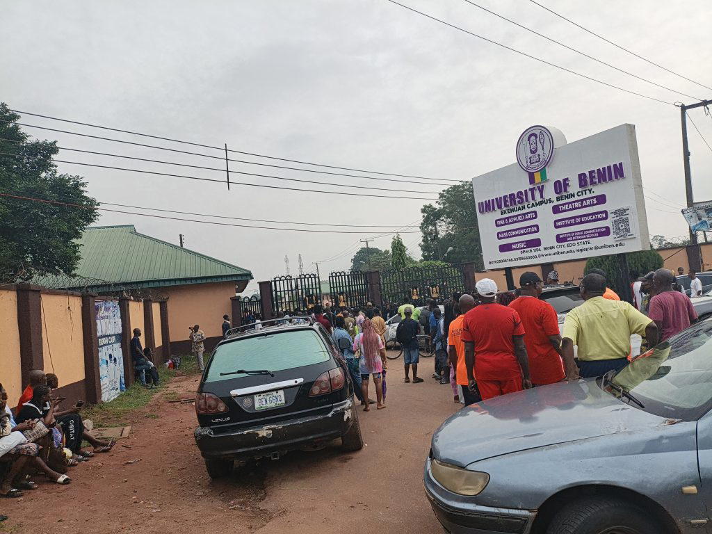 UNIBEN students protest lack of water, light in hostel 